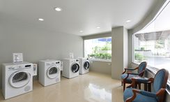 รูปถ่าย 2 of the Laundry Facilities / Dry Cleaning at เซ็นเตอร์พอยต์ โฮเทล สุขุมวิท 10