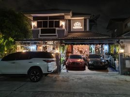 3 Schlafzimmer Villa zu verkaufen im Baan Sureewan, Bang Pla, Bang Phli