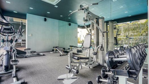 Fotos 3 of the Fitnessstudio at Movenpick Residences Ekkamai