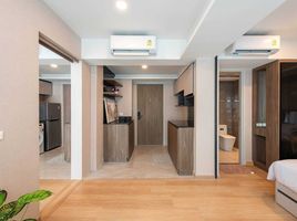 2 Schlafzimmer Appartement zu vermieten im LLOYD Soonvijai - Thonglor, Bang Kapi