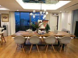 3 Bedroom Penthouse for rent at Supalai Place, Khlong Tan Nuea