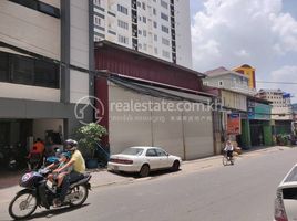 Studio Appartement zu verkaufen im Corner building for sale( under leasing contract), Boeng Keng Kang Ti Bei