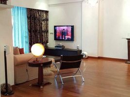 2 Bedroom Apartment for sale at Le Raffine Sukhumvit 39, Khlong Tan Nuea