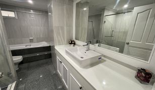 4 Bedrooms Apartment for sale in Khlong Toei, Bangkok GM Tower