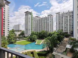 1 Schlafzimmer Wohnung zu vermieten im The Parkland Srinakarin Lakeside, Samrong Nuea