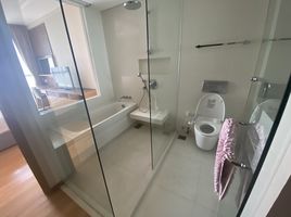 1 Schlafzimmer Appartement zu vermieten im Aequa Sukhumvit 49, Khlong Tan Nuea