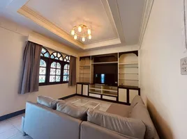 บ้านเดี่ยว 3 ห้องนอน ให้เช่า ในทำเล กะรน, เมืองภูเก็ต, กะรน