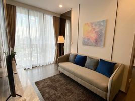 2 Schlafzimmer Appartement zu vermieten im Oka Haus, Khlong Tan