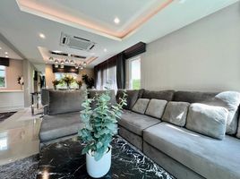 4 Bedroom Villa for sale at The Plant Onnut-Motorway, Sisa Chorakhe Noi