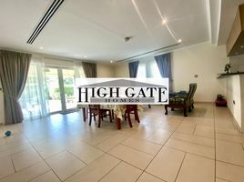 4 Bedroom House for sale at Regional, European Clusters, Jumeirah Islands
