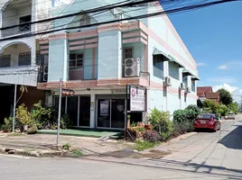 3 Bedroom Townhouse for sale in Chaiyaphum, Nai Mueang, Mueang Chaiyaphum, Chaiyaphum