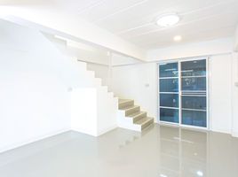 3 Bedroom Townhouse for sale in Bangkok, Nawamin, Bueng Kum, Bangkok