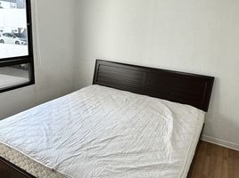 1 Bedroom Condo for rent at Lumpini Place Narathiwasratchanakarin, Chong Nonsi