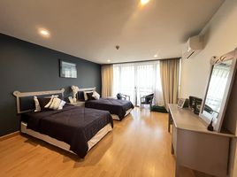 3 Bedroom Apartment for sale at Jomtien Plaza Condotel, Nong Prue