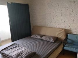 Studio Condo for rent at The Platinum , Thanon Phet Buri