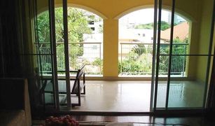 2 Bedrooms Condo for sale in Phra Khanong, Bangkok Silver Heritage