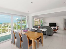 2 Schlafzimmer Penthouse zu verkaufen im Kata Ocean View, Karon, Phuket Town