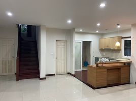 3 Schlafzimmer Villa zu verkaufen im Laddarom Elegance Payap, Nong Pa Khrang, Mueang Chiang Mai
