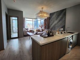 2 Bedroom Apartment for sale at Rhythm Ekkamai Estate, Khlong Tan Nuea, Watthana