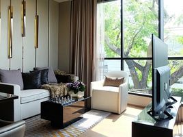 2 Schlafzimmer Wohnung zu verkaufen im Ideo Q Sukhumvit 36, Khlong Tan