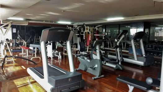 Photos 1 of the Fitnessstudio at The Waterford Park Sukhumvit 53