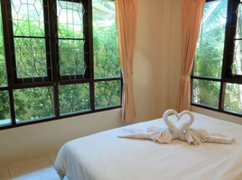 2 Schlafzimmer Villa zu vermieten im Chaofa West Pool Villas, Chalong, Phuket Town
