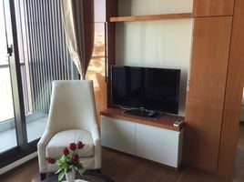 1 Schlafzimmer Wohnung zu vermieten im The Address Sukhumvit 28, Khlong Tan