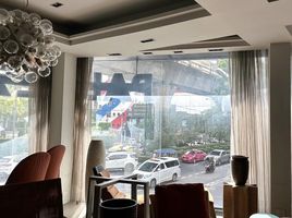 Студия Торговые площади for rent in Таиланд, Khlong Tan Nuea, Щаттхана, Бангкок, Таиланд