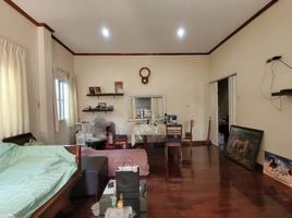 3 Schlafzimmer Villa zu verkaufen in Watthana, Bangkok, Phra Khanong Nuea