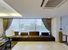 1 Schlafzimmer Appartement zu vermieten im Eight Thonglor Residence, Khlong Tan Nuea