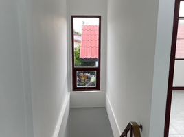 2 Bedroom Townhouse for sale in Bangsaen Beach, Saen Suk, Saen Suk