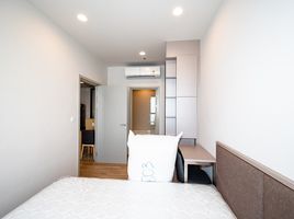 1 Schlafzimmer Appartement zu vermieten im Oka Haus, Khlong Tan