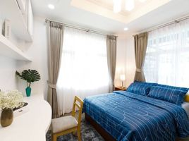 5 Bedroom House for sale at Baan Fah Luang, San Klang