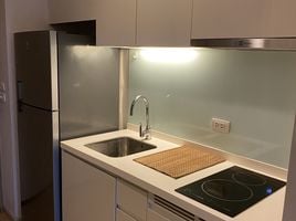 1 Schlafzimmer Wohnung zu verkaufen im Liv At 49, Khlong Tan Nuea