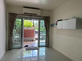 3 Schlafzimmer Reihenhaus zu vermieten in Phuket Chaloem Phrakiat Park, Talat Nuea, Wichit