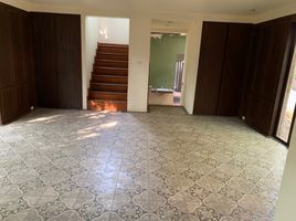 4 спален Дом for rent in Samre, Тхон Бури, Samre