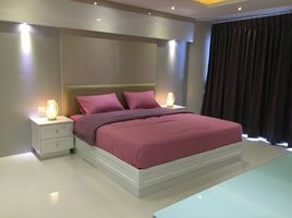 3 Schlafzimmer Wohnung zu vermieten im Park Beach Condominium , Na Kluea, Pattaya