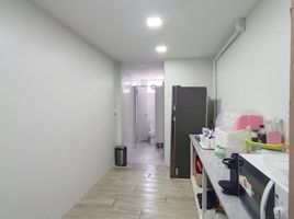 Studio Retail space for rent in Central Embassy, Lumphini, Lumphini