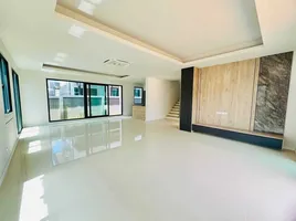 3 Bedroom House for sale at The Palm Parco, Nong Prue, Pattaya, Chon Buri