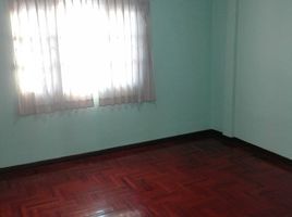 2 Schlafzimmer Reihenhaus zu verkaufen in Bang Bua Thong, Nonthaburi, Phimonrat