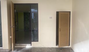 4 Bedrooms Townhouse for sale in Khok Faet, Bangkok Pensiri 4 Leabwari Khukhwa