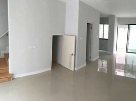 3 Bedroom Townhouse for sale at Sixnature Petkasem 69, Nong Khang Phlu