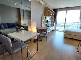 Studio Appartement zu verkaufen im Sky Walk Residences, Phra Khanong Nuea