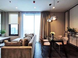 2 спален Кондо в аренду в Edge Sukhumvit 23, Khlong Toei Nuea