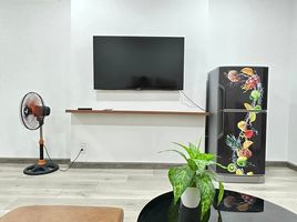 Studio Wohnung zu vermieten im Sky Center, Ward 2