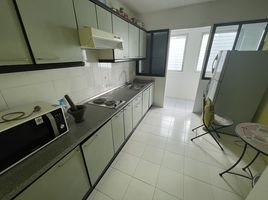 3 Bedroom Apartment for rent at Kiarti Thanee City Mansion, Khlong Toei Nuea, Watthana