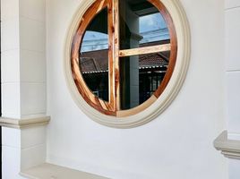 2 Bedroom Townhouse for sale at Phuket Villa 5, Wichit