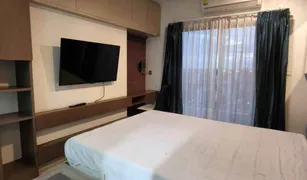 2 Bedrooms Condo for sale in Bang Chak, Bangkok Ideo Mobi Sukhumvit 81