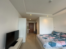 Studio Wohnung zu verkaufen im Beach 7 Condominium, Nong Prue