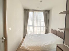 1 Bedroom Condo for sale at Oka Haus, Khlong Tan